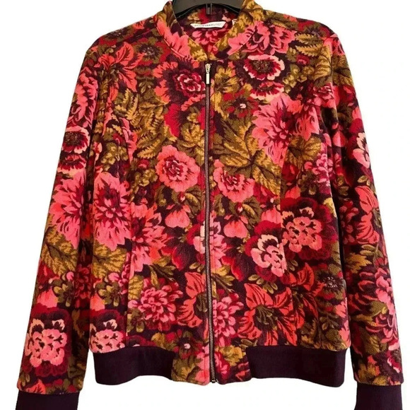 Isaac Mizrahi Jackets & Blazers - Gorgeous fleece floral jacket